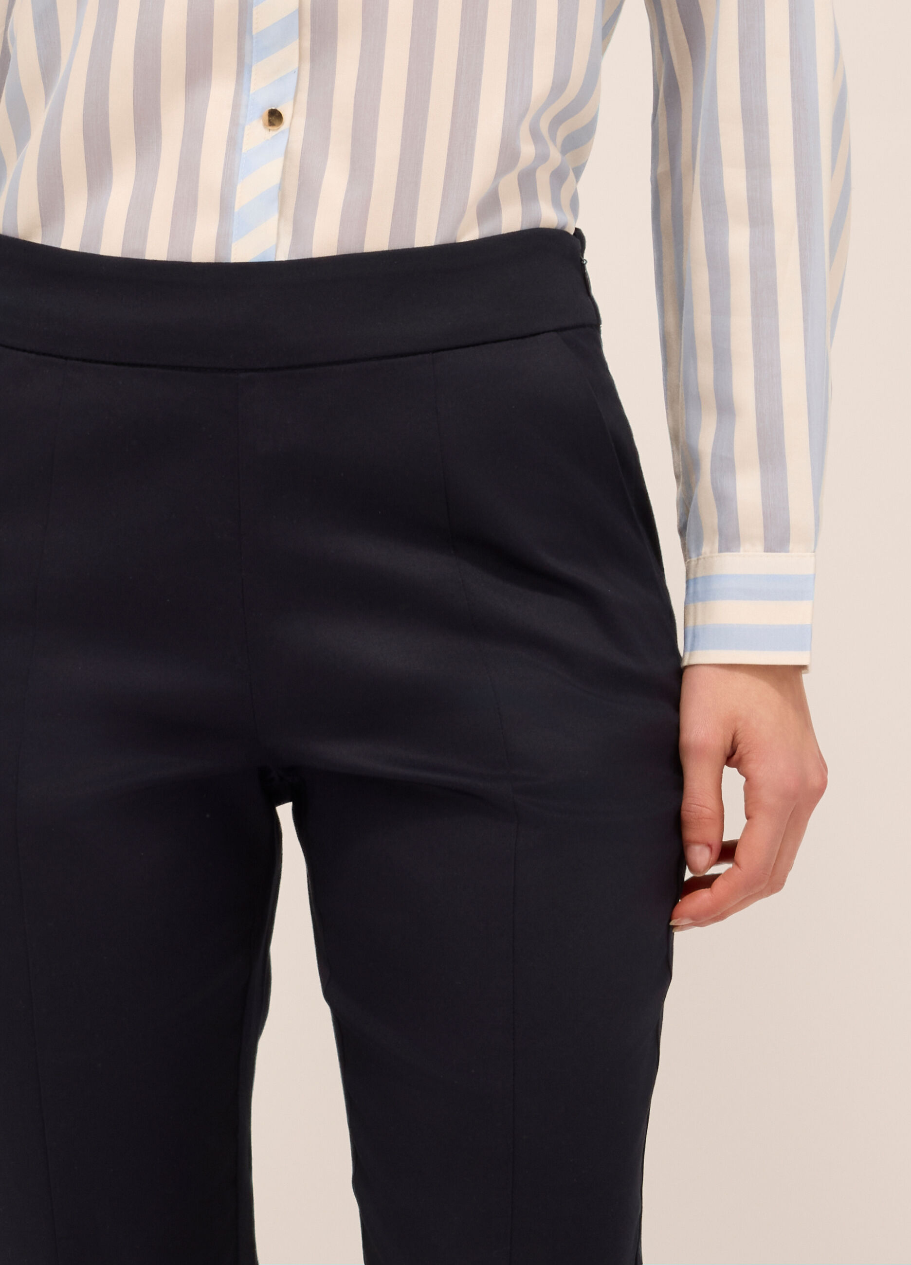Pantaloni in raso di cotone stretch donna 4 Pantaloni in raso di cotone stretch donna