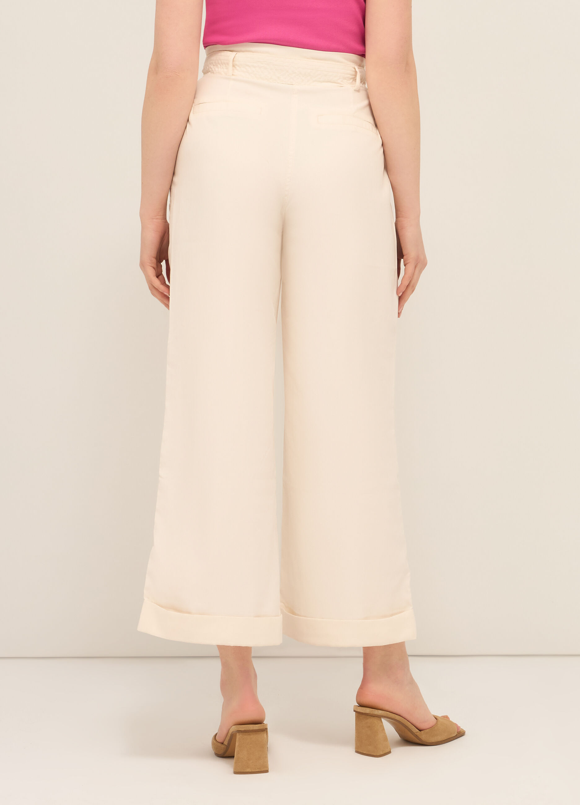 Pantaloni in twill stretch donna 3 Pantaloni in twill stretch donna