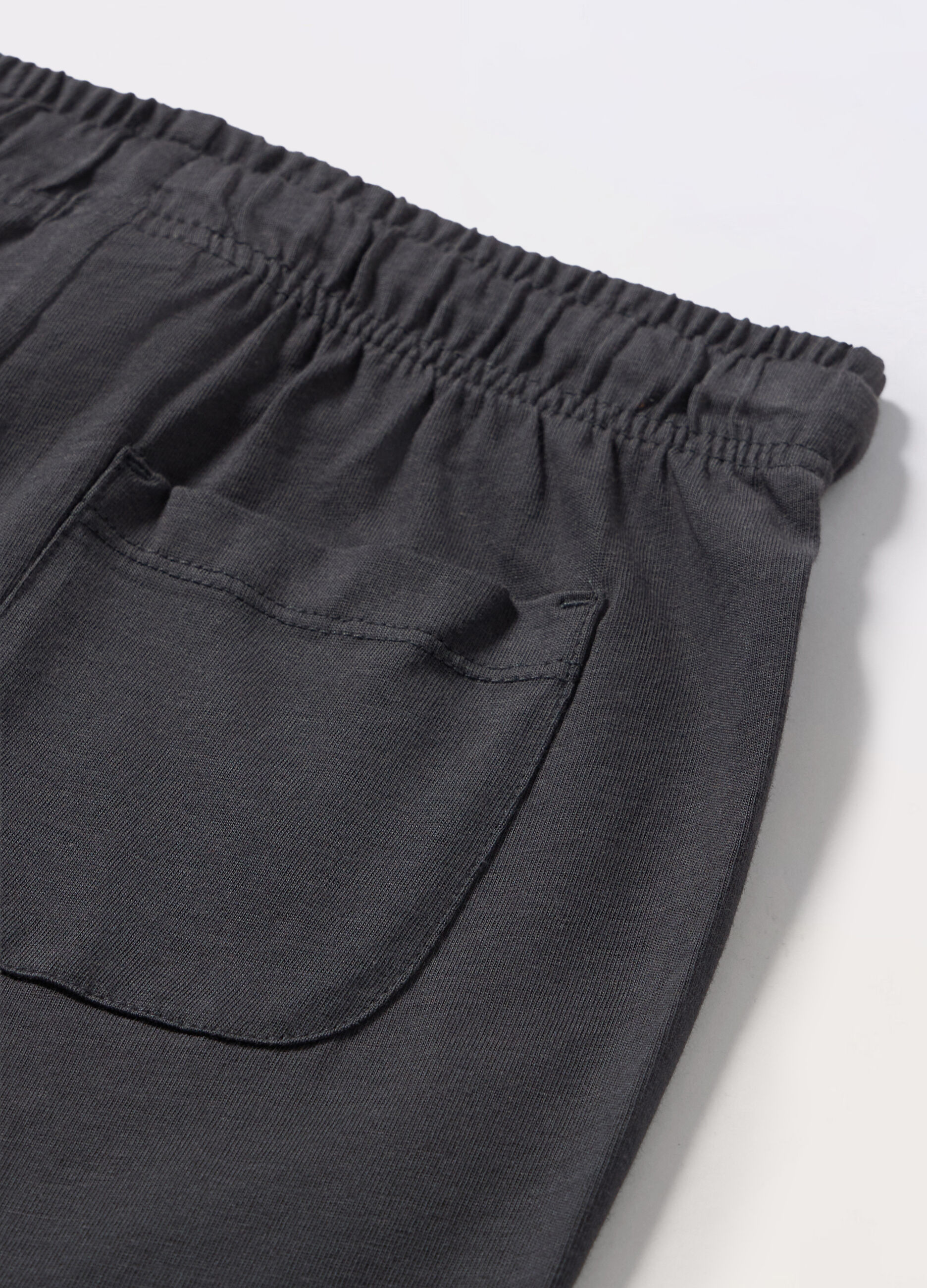 Shorts in jersey di puro cotone bambino 3 Shorts in jersey di puro cotone bambino