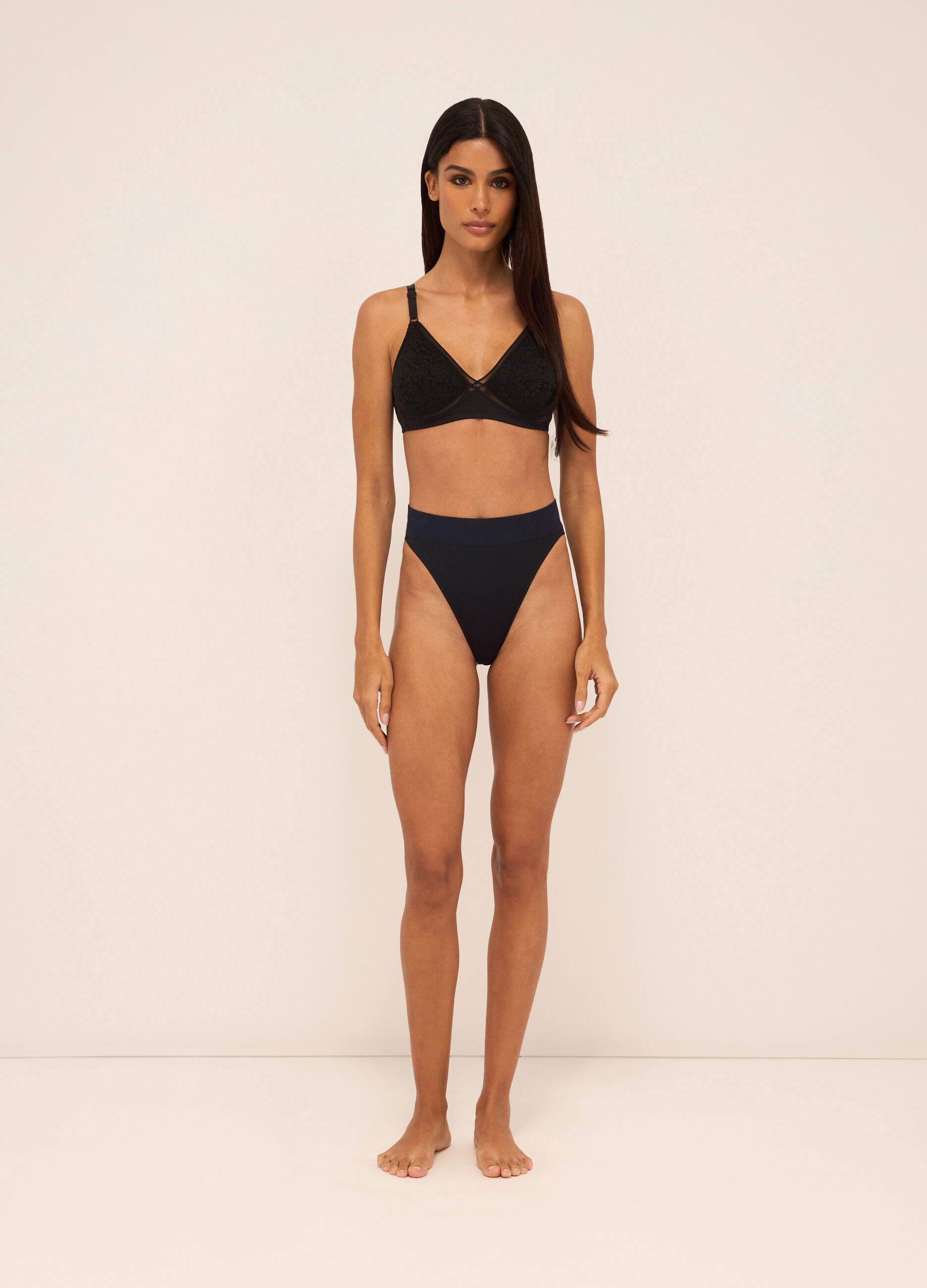 Reggiseno imbottito con ricami in puro cotone donna