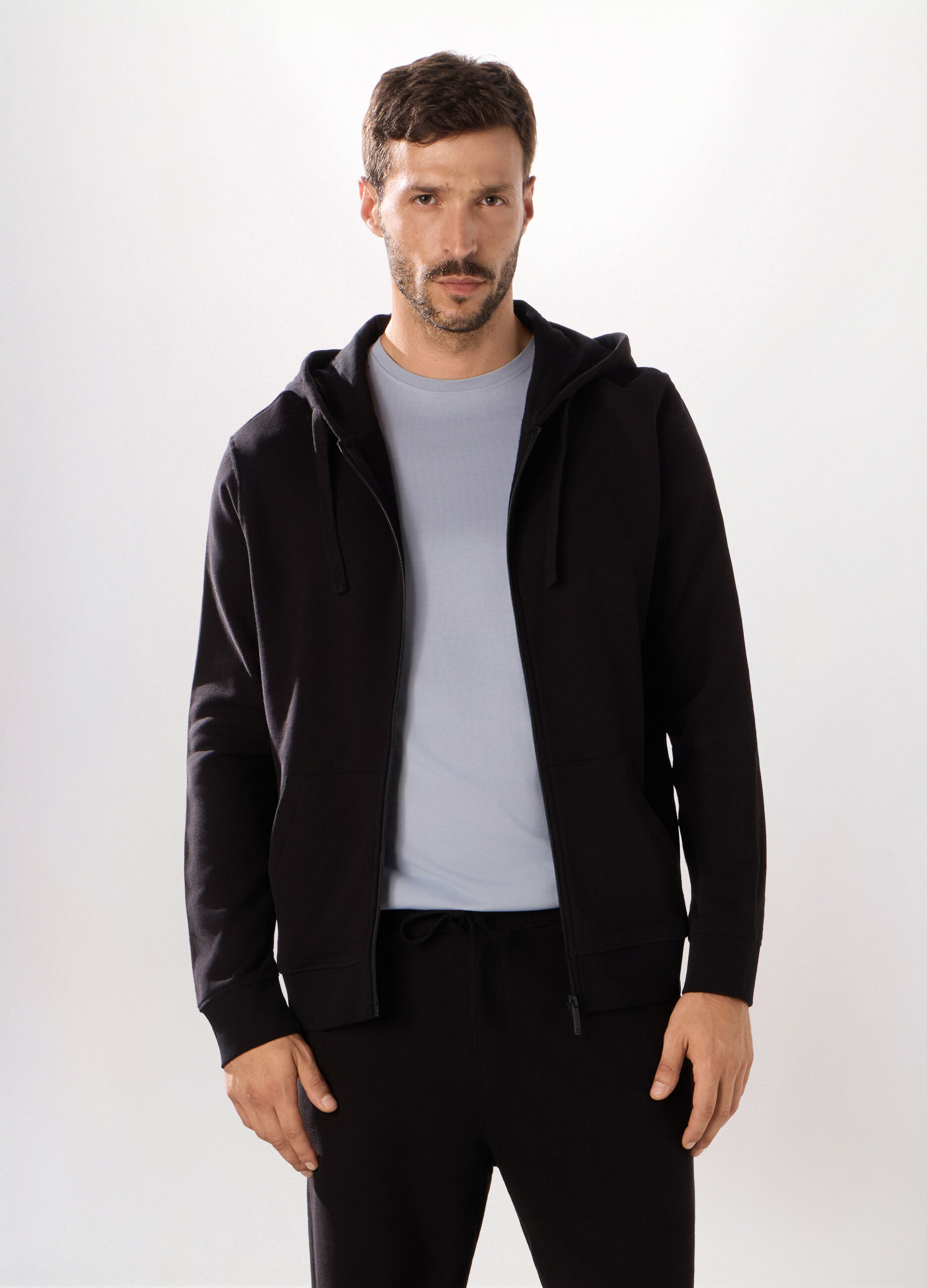 Felpa con cappuccio in puro cotone uomo