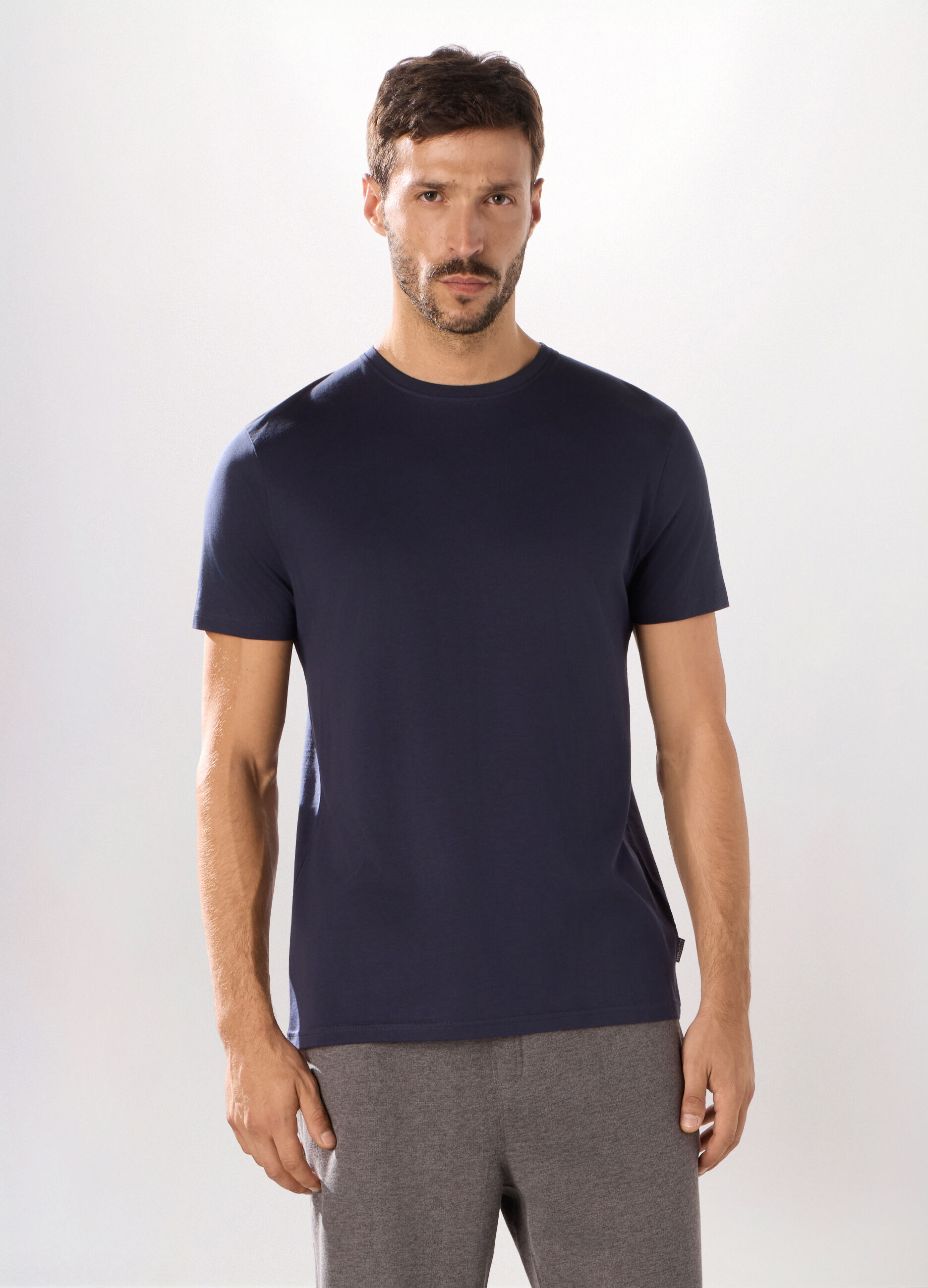 T-shirt girocollo regular fit in cotone uomo