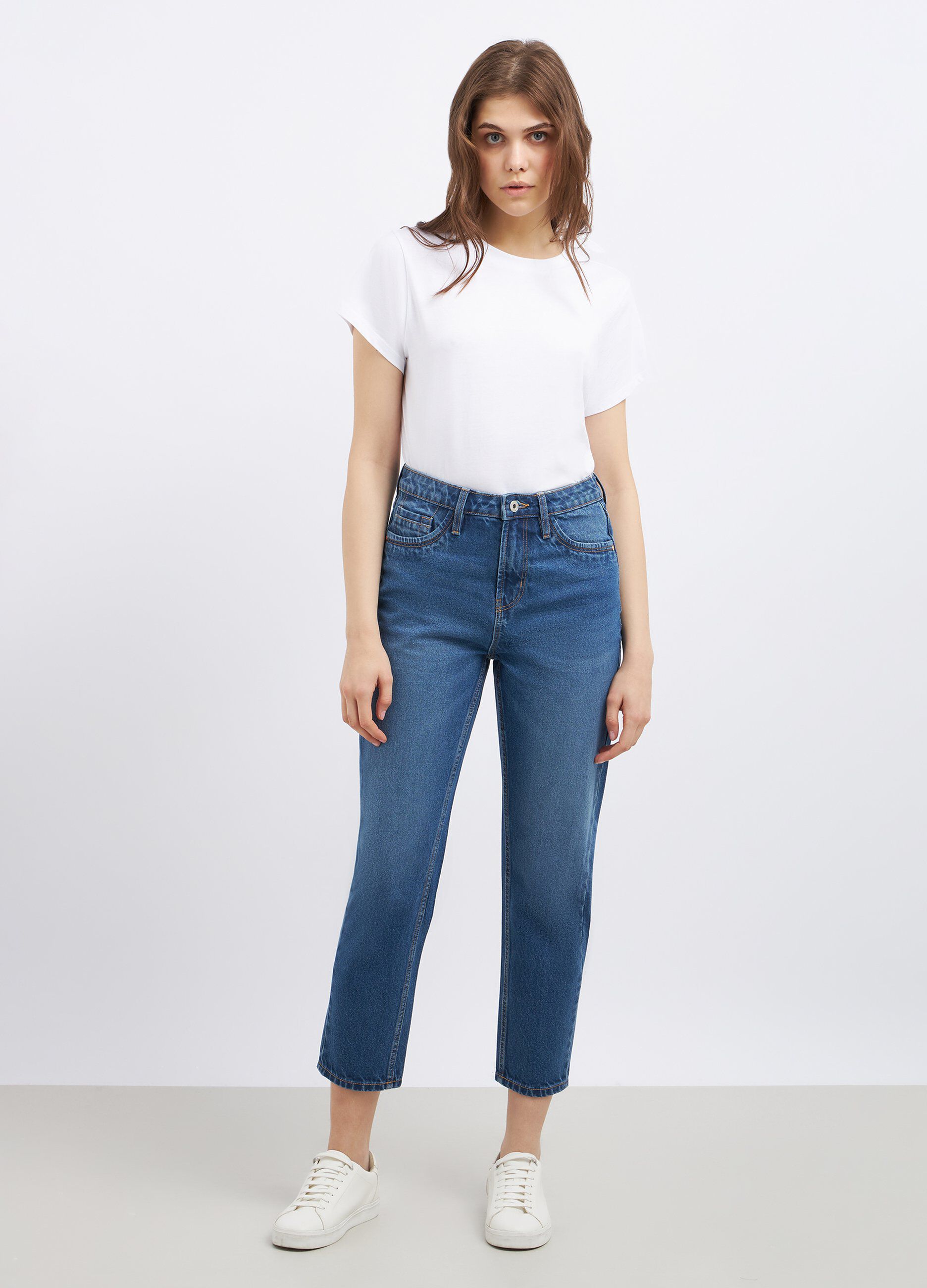 Jeans mom fit in puro cotone donna