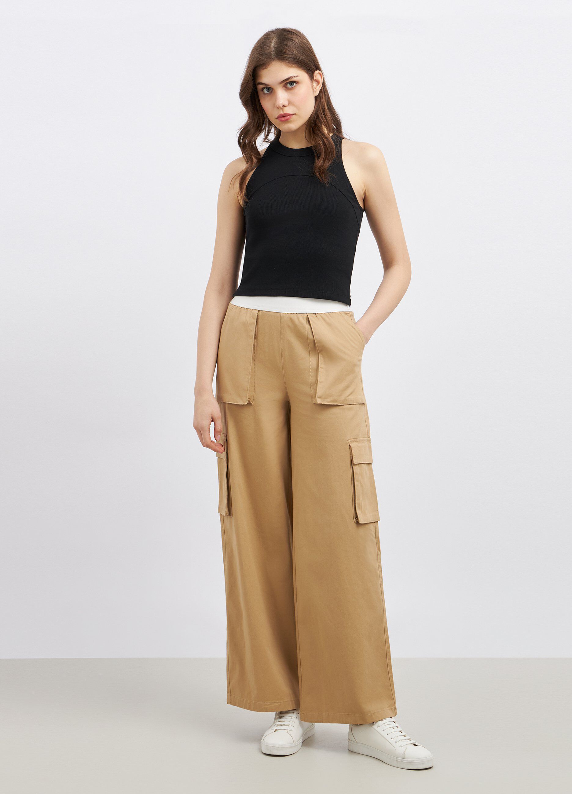 Pantaloni cargo in cotone stretch donna