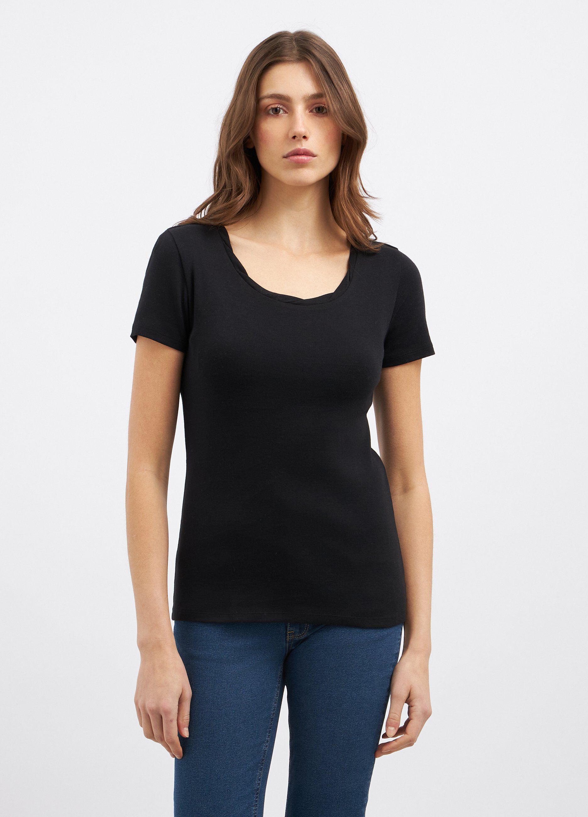 T-shirt con scollo rotondo lavorato donna
