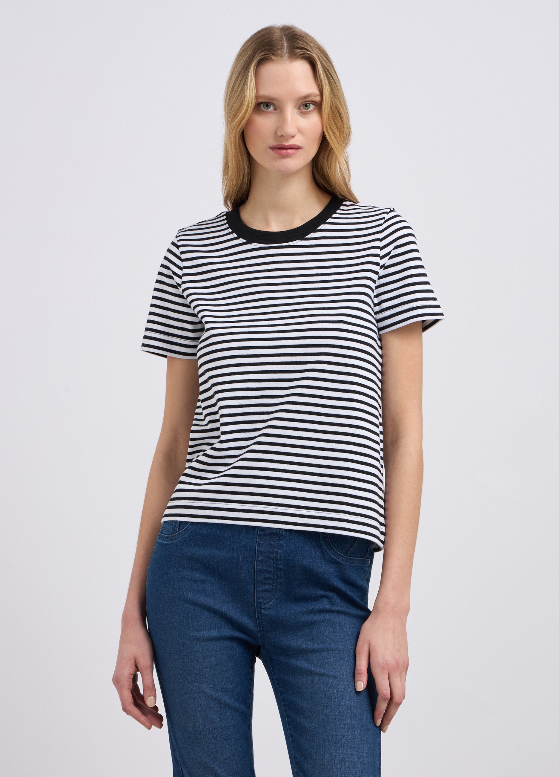 T-shirt rigata in puro cotone donna