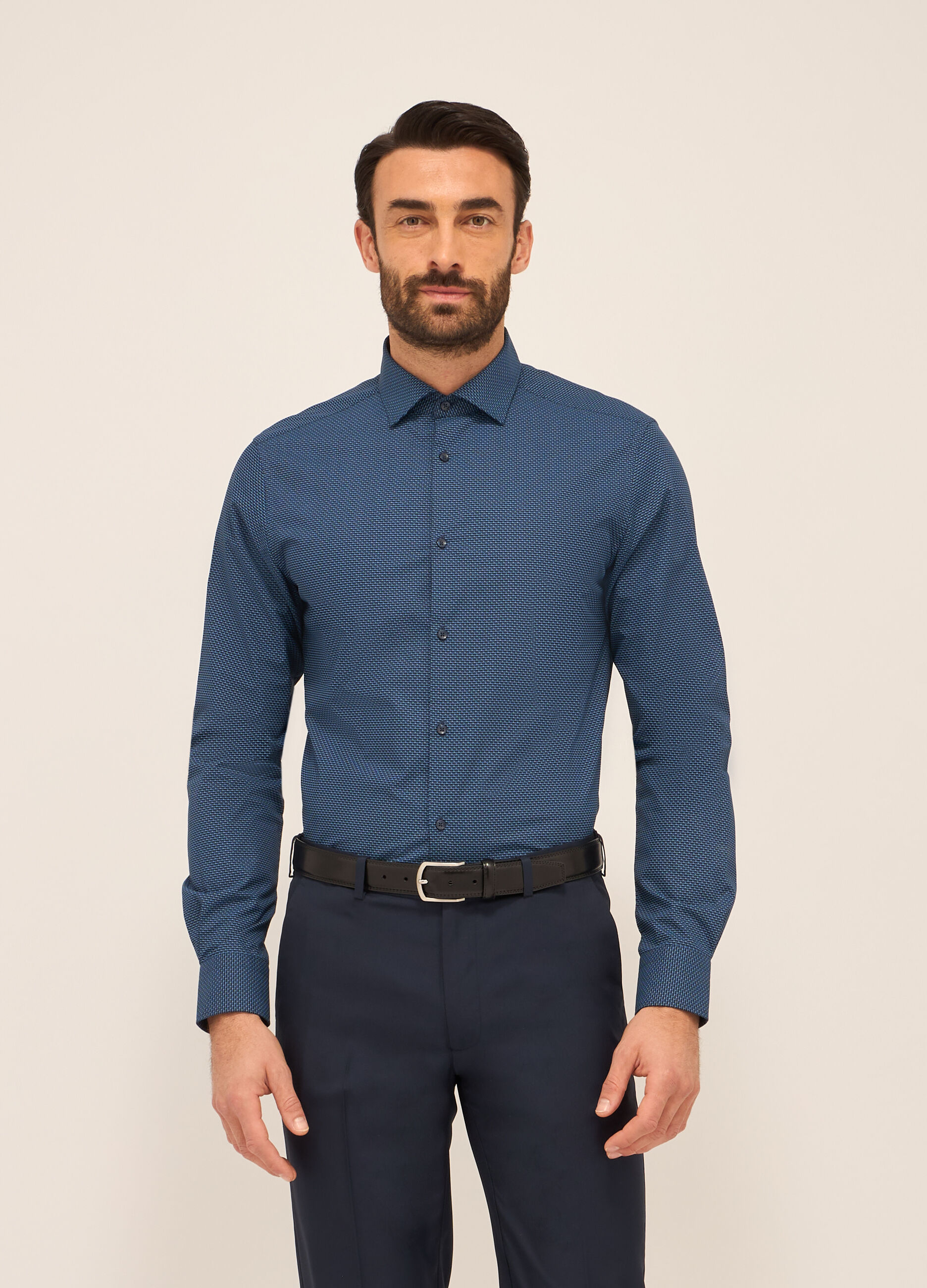 Camicia slim fit in misto cotone a fantasia uomo