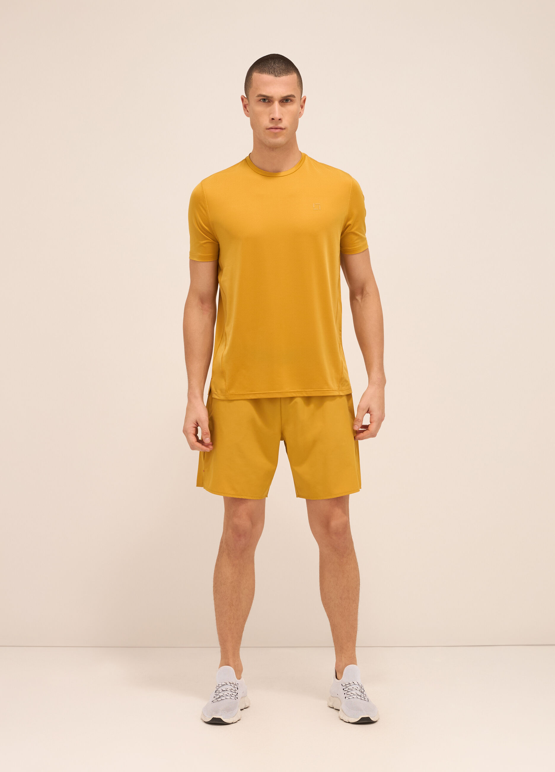 Shorts sportivi in tessuto tecnico uomo
