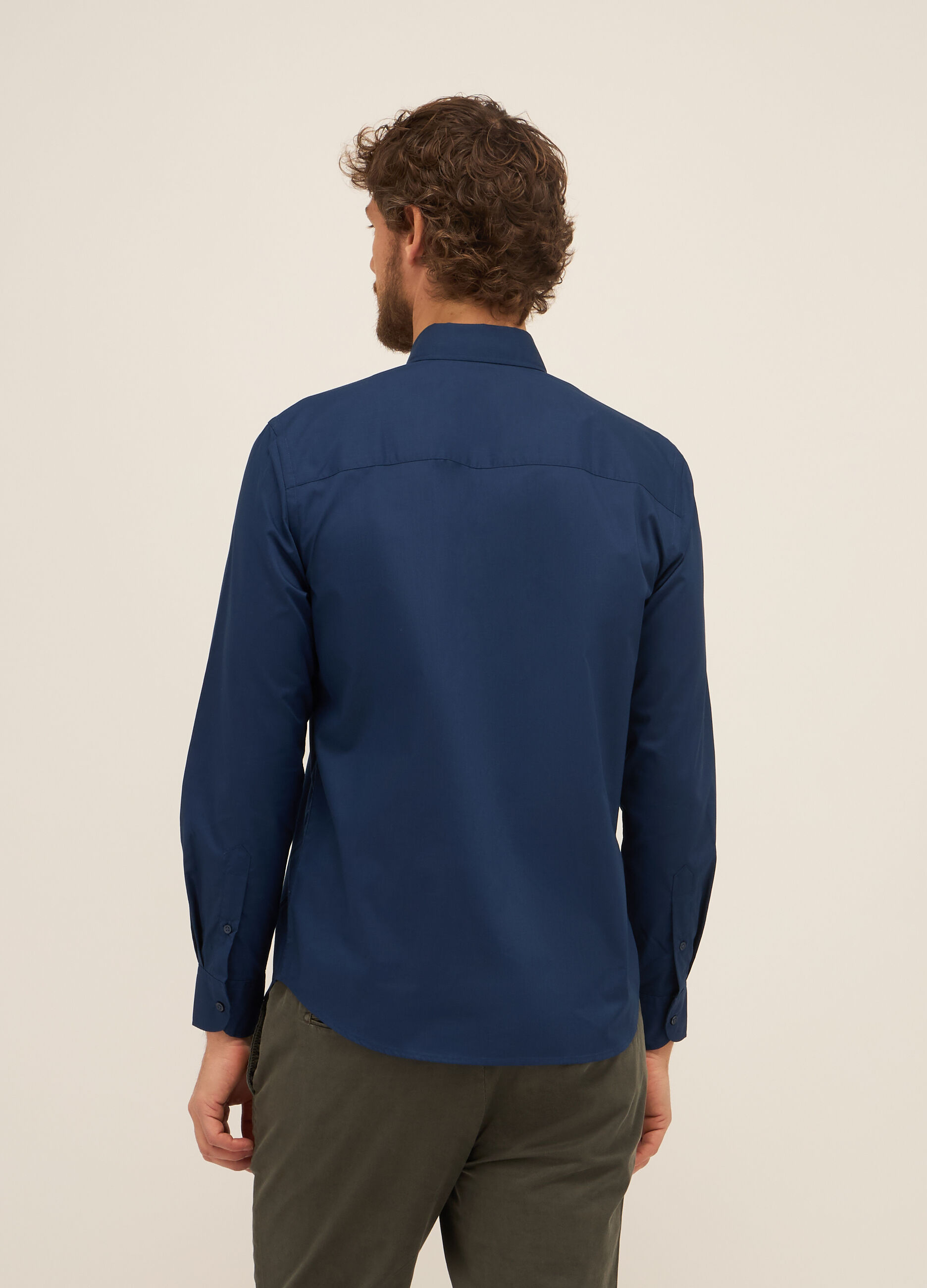 Camicia slim fit button-down in misto cotone uomo 3 Camicia slim fit button-down in misto cotone uomo