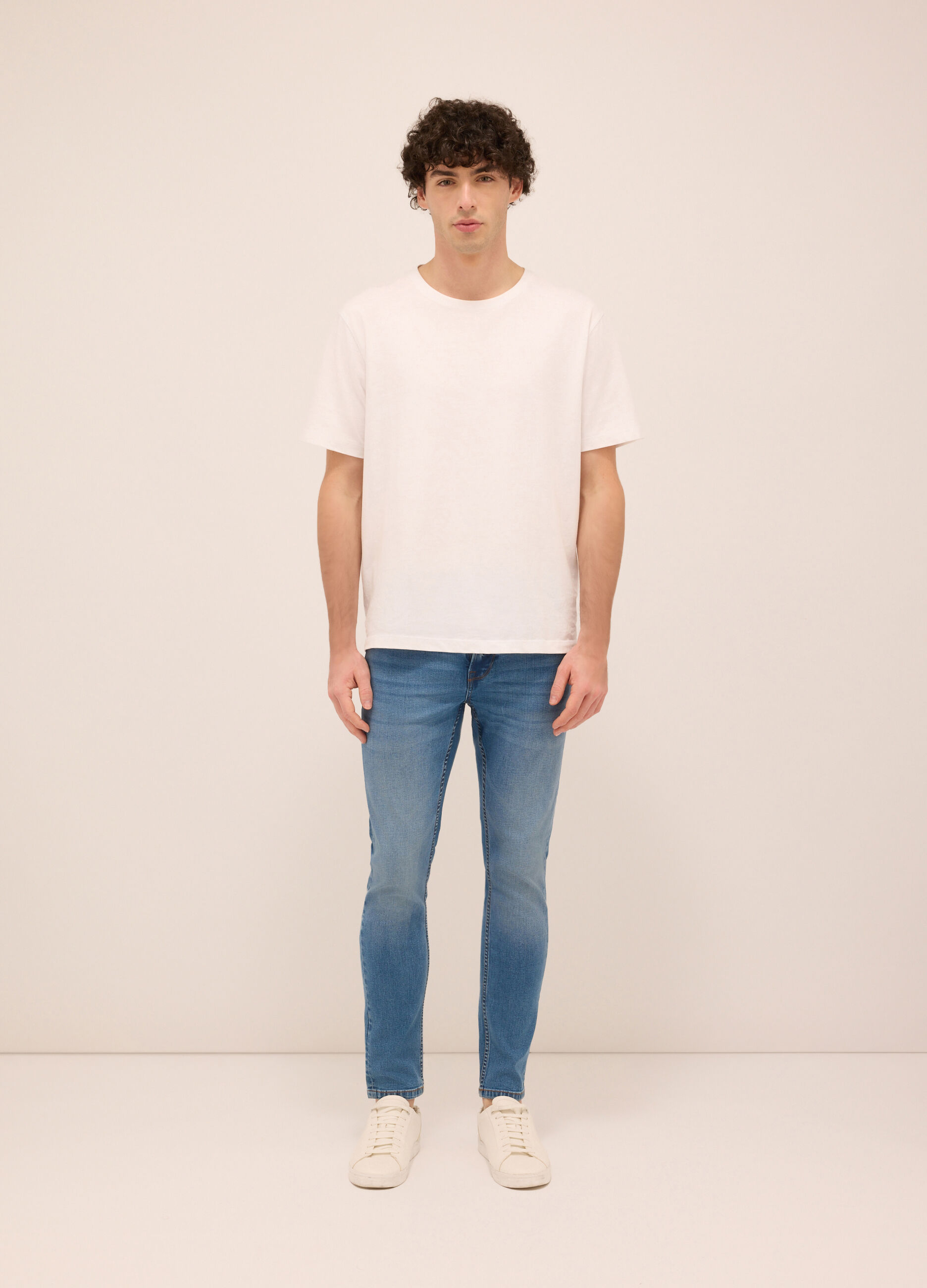 Jeans 5 tasche slim fit in denim di cotone stretch
