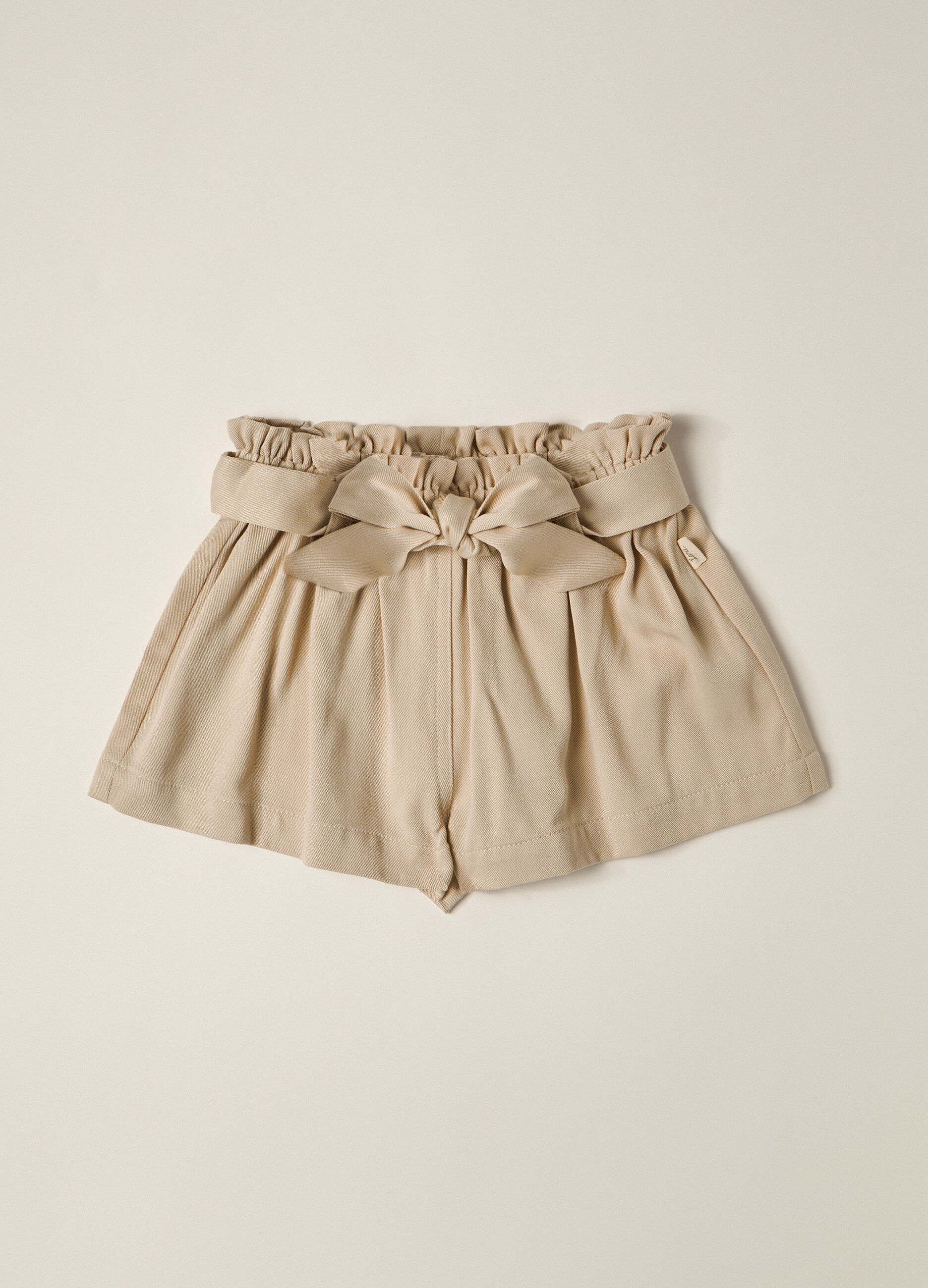 Shorts in twill di pura viscosa IANA neonata