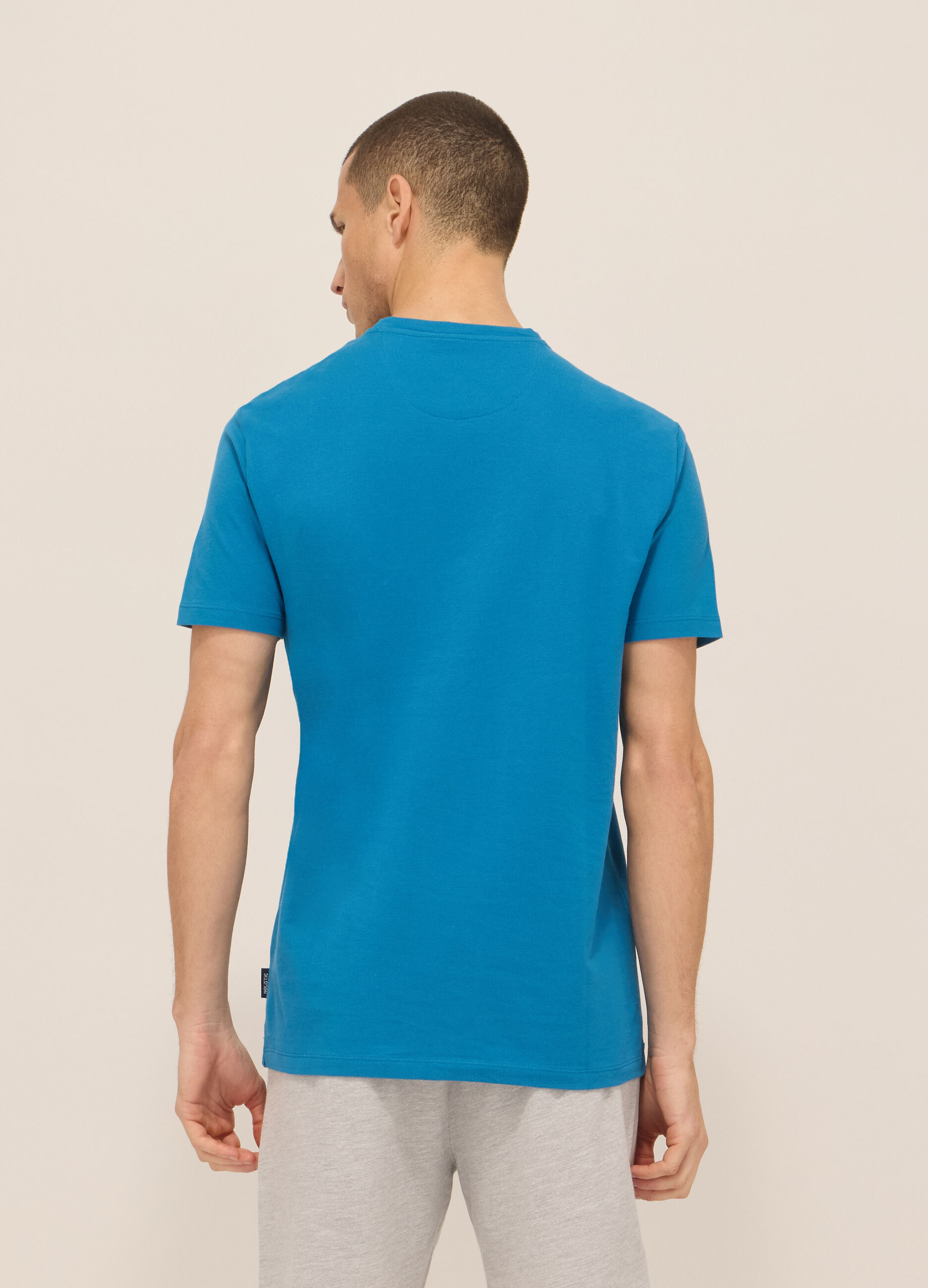 T-shirt girocollo in piquet di cotone uomo 3 T-shirt girocollo in piquet di cotone uomo