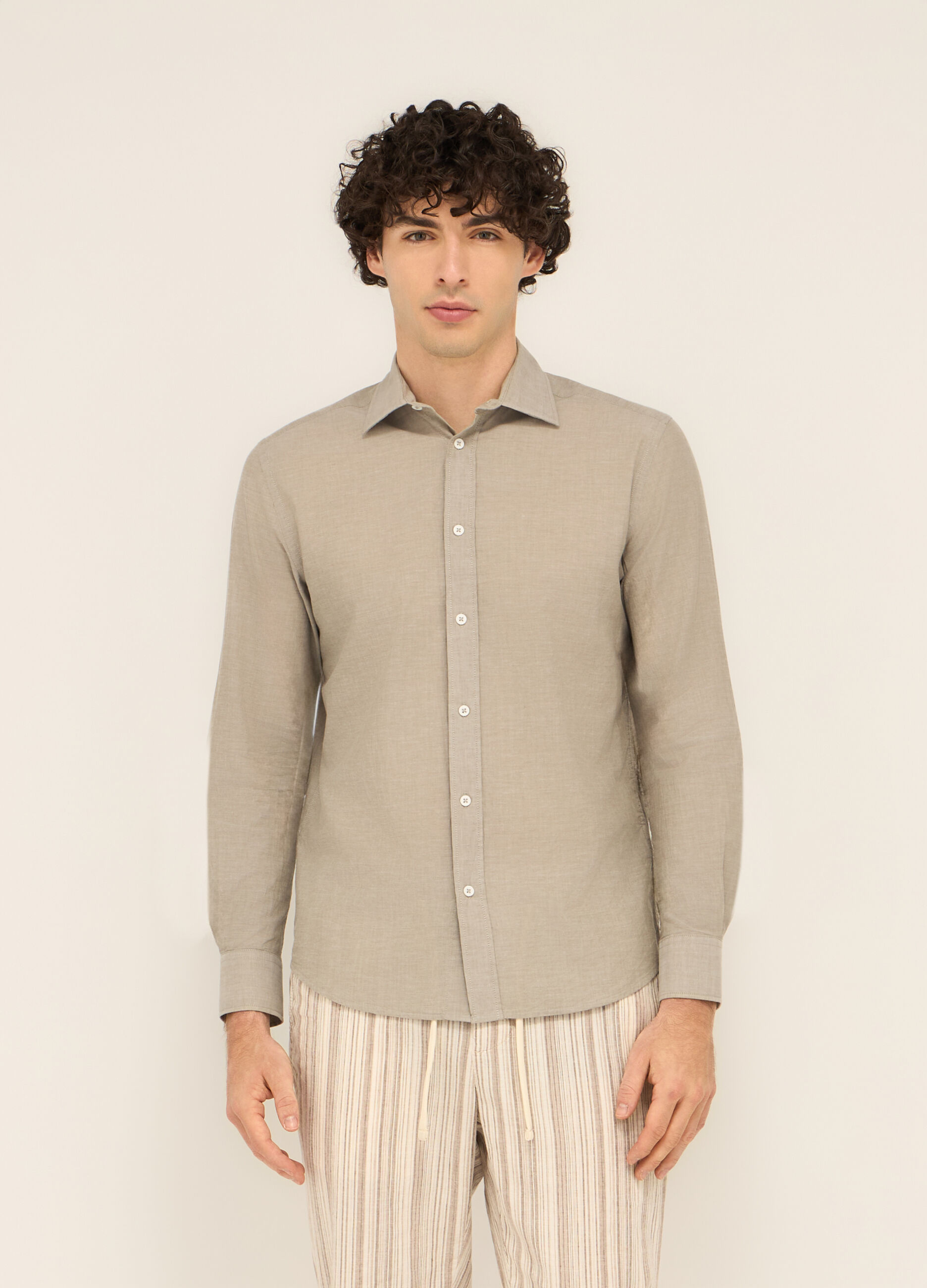Camicia regular fit in tela di puro cotone uomo