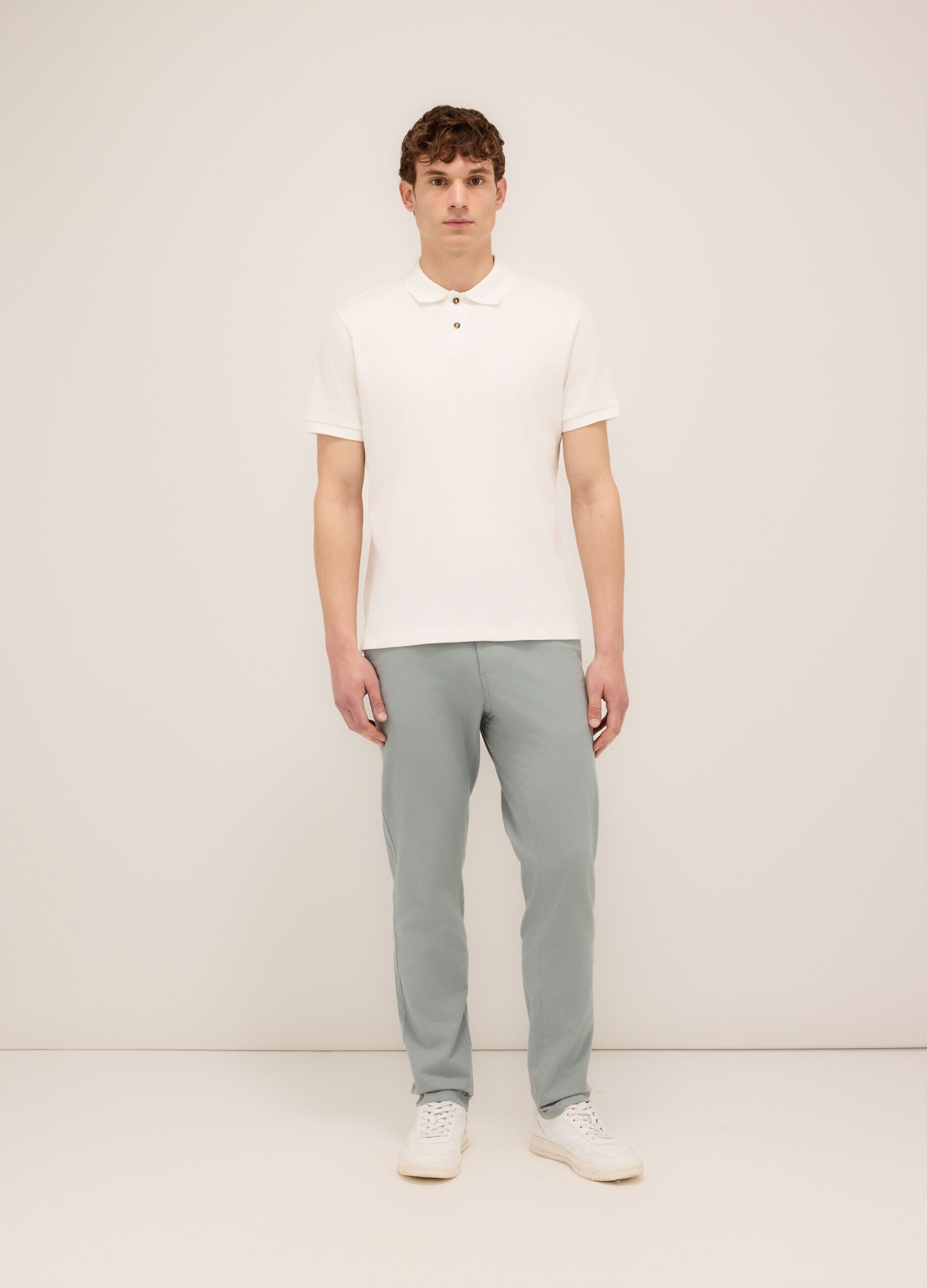 Pantalone chino in cotone e lino stretch uomo